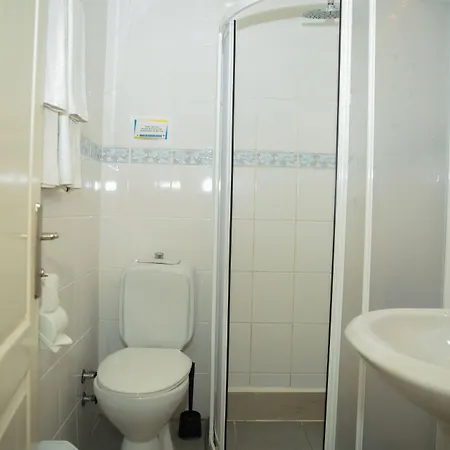 Life Apartmanhotel 3*